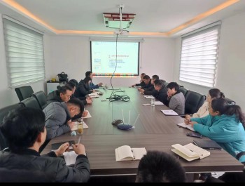 新的年度，我們充實(shí)自我，臥薪嘗膽